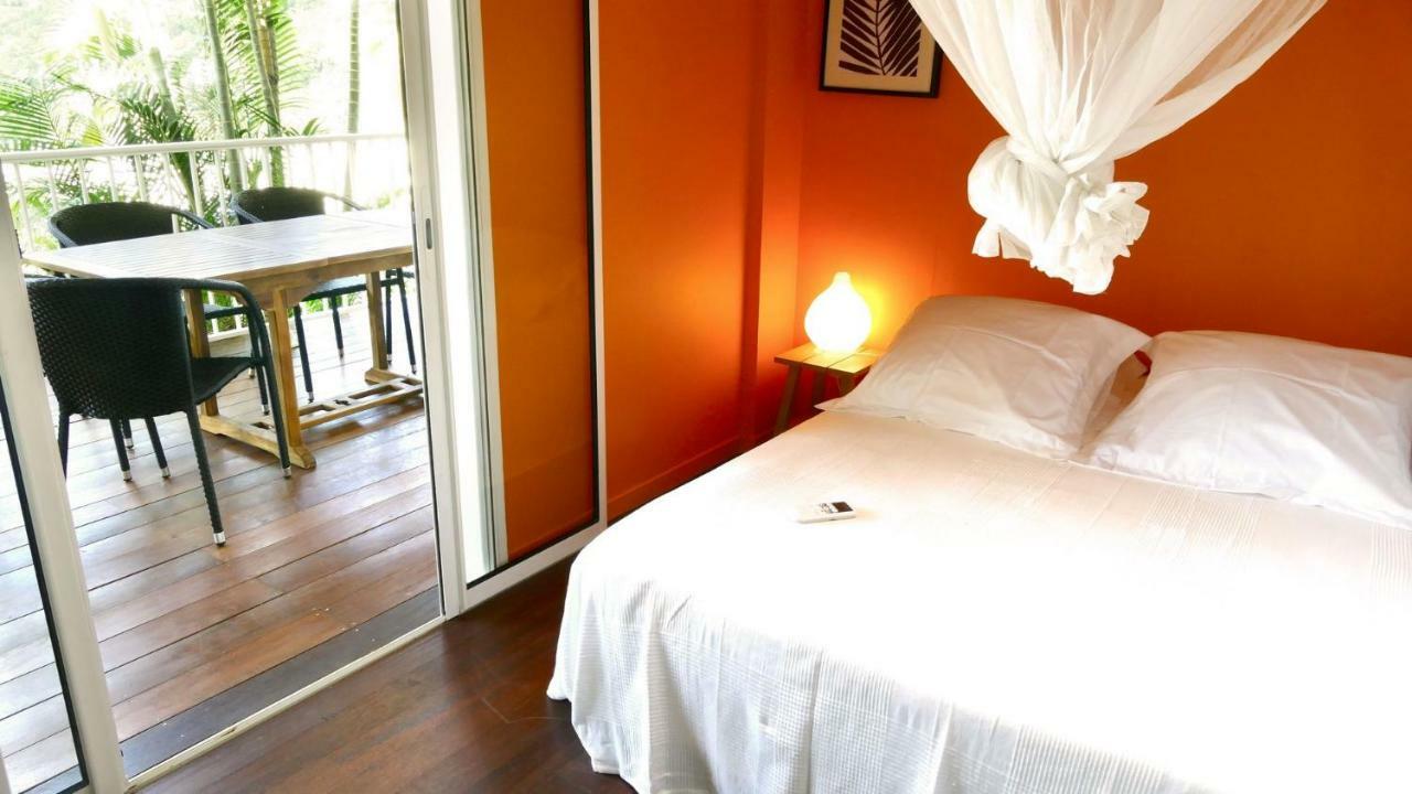 Lodge Coco Deshaies Bagian luar foto